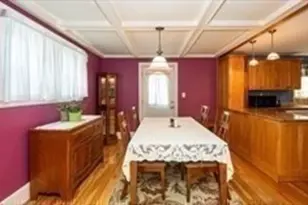 8 Highland St, Peabody, MA 01960 - Photo 9