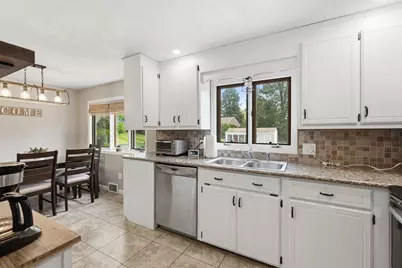 25 Paulson Dr, West Springfield, MA 01089 - Photo 13