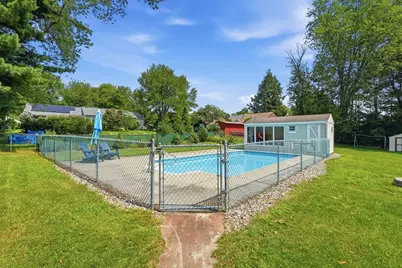 25 Paulson Dr, West Springfield, MA 01089 - Photo 29