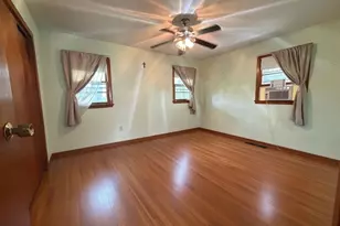 24 Crestshire Dr, Lawrence, MA 01843 - Photo 13
