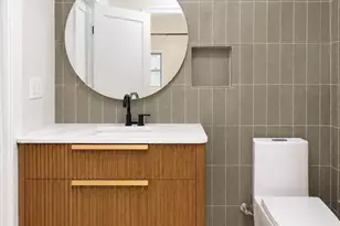 20 Shawmut St, Boston, MA 02116 - Photo 13
