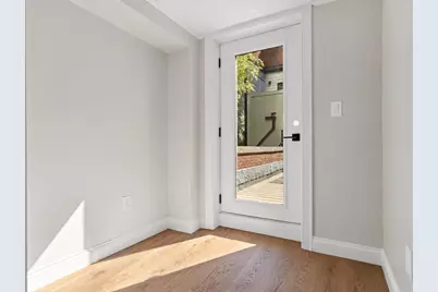 20 Shawmut St, Boston, MA 02116 - Photo 15