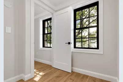 20 Shawmut St, Boston, MA 02116 - Photo 13