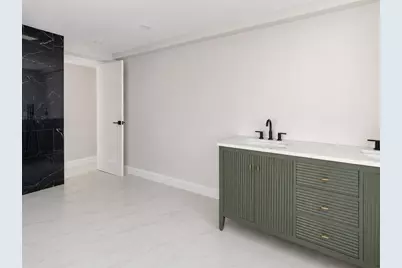 20 Shawmut St, Boston, MA 02116 - Photo 19