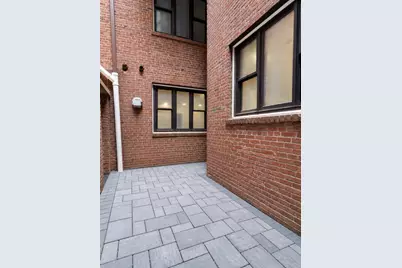 20 Shawmut St, Boston, MA 02116 - Photo 39