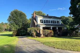 46 Walnut St, Montague, MA 01376 - Photo 3