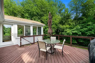 21 Freeport Dr, Burlington, MA 01803 - Photo 17