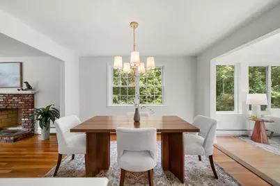 21 Freeport Dr, Burlington, MA 01803 - Photo 7