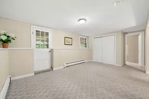 21 Freeport Dr, Burlington, MA 01803 - Photo 33