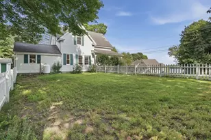14 Carr St, Sutton, MA 01590 - Photo 27