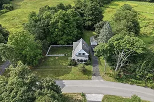 14 Carr St, Sutton, MA 01590 - Photo 33