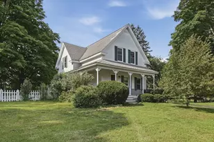 14 Carr St, Sutton, MA 01590 - Photo 1