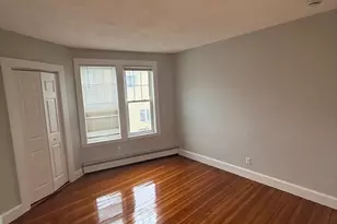 225 Florence St, Boston, MA 02131 - Photo 9