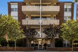 100 Marion St, Brookline, MA 02446 - Photo 1