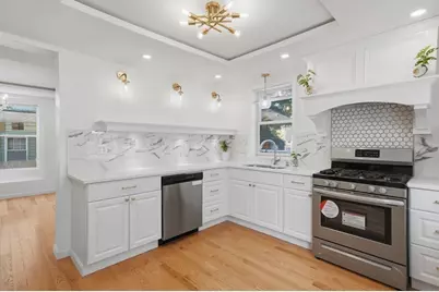 46 Sheridan St, Haverhill, MA 01830 - Photo 13