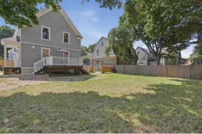 46 Sheridan St, Haverhill, MA 01830 - Photo 33