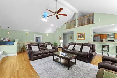 136 Main St, Hatfield, MA 01038 - Photo 11