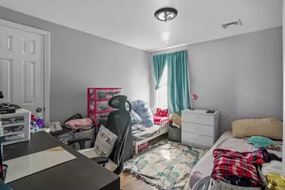 1792 Pleasant St, Fall River, MA 02723 - Photo 17