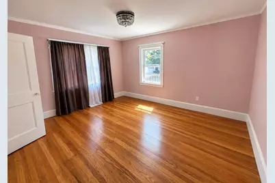 247 Sycamore St, Watertown, MA 02472 - Photo 11