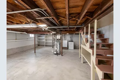 247 Sycamore St, Watertown, MA 02472 - Photo 17