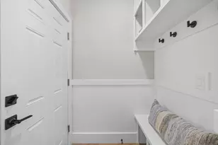 10 Falcon Dr, Shrewsbury, MA 01545 - Photo 35