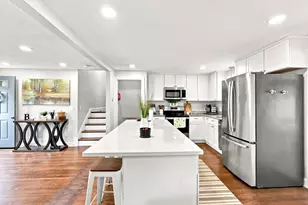 92 Dean Rd, Stoughton, MA 02072 - Photo 9