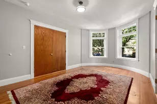 1863 Beacon St, Brookline, MA 02445 - Photo 19