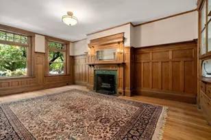 1863 Beacon St, Brookline, MA 02445 - Photo 3