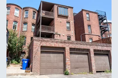 1863 Beacon St #1, Brookline, MA 02445 - Photo 23