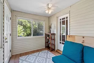 147 Main St, Reading, MA 01867 - Photo 3