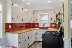 147 Main St, Reading, MA 01867 - Photo 7