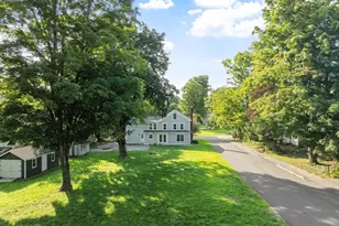 48 Central St, West Brookfield, MA 01585 - Photo 35