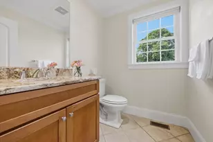 173 Bedford Rd, Woburn, MA 01801 - Photo 13