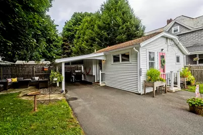 47 W School St, Westfield, MA 01085 - Photo 23
