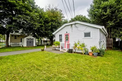 47 W School St, Westfield, MA 01085 - Photo 3