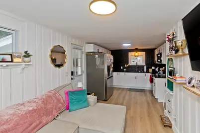47 W School St, Westfield, MA 01085 - Photo 9