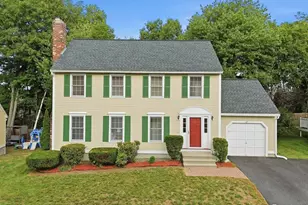 27 Stonegate Rd, Chelmsford, MA 01824 - Photo 1