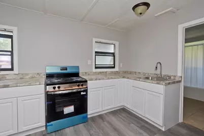 143 Davenport St, Springfield, MA 01119 - Photo 7