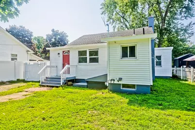 143 Davenport St, Springfield, MA 01119 - Photo 3