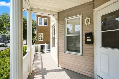 106-108 Hancock St #106, Somerville, MA 02144 - Photo 3