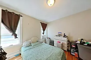 R39 Newport St, Boston, MA 02125 - Photo 3