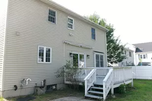 71 Eddywood St, Springfield, MA 01118 - Photo 35