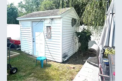 401 Whitlow St, New Bedford, MA 02746 - Photo 23