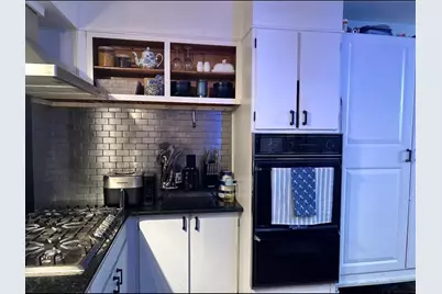 401 Whitlow St, New Bedford, MA 02746 - Photo 7