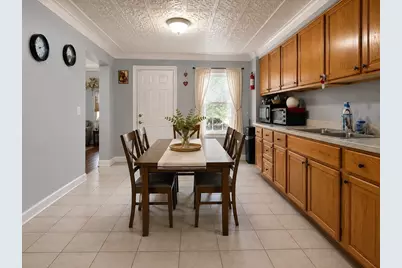 3 Dean St, Southbridge, MA 01550 - Photo 3