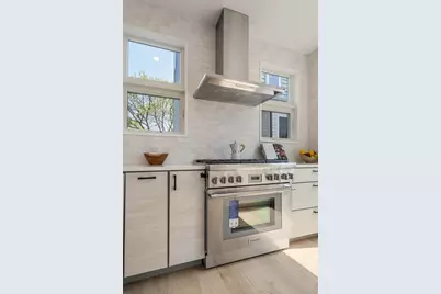 112 Hampshire St #112, Cambridge, MA 02139 - Photo 7