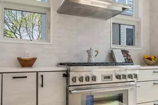 112 Hampshire St, Cambridge, MA 02139 - Photo 7