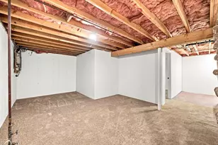 283 Fuller Rd, Chicopee, MA 01020 - Photo 25