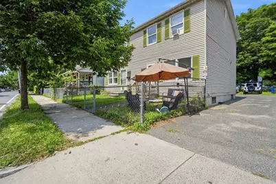 146-148 King Street, Springfield, MA 01109 - Photo 3