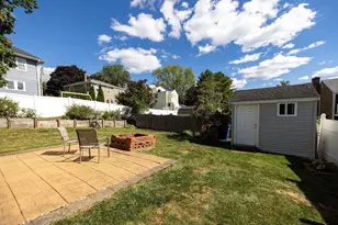 9 Dimock St, Danvers, MA 01923 - Photo 31